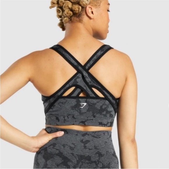 ❌SOLD❌Gymshark | Camo Seamless Sports Bra - Picture 2 of 5